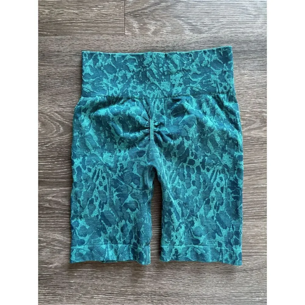 Gymshark Animal Seamless Teal Biker Cycling Shorts Size Small